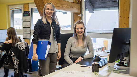 Ausbildung in Services & Verwaltung